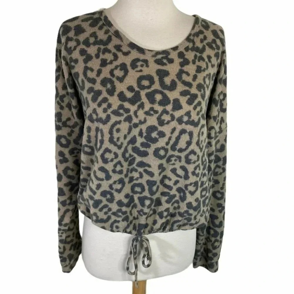 Free kisses L animal leopard print cozy top Y2K Grunge Long Sleeve